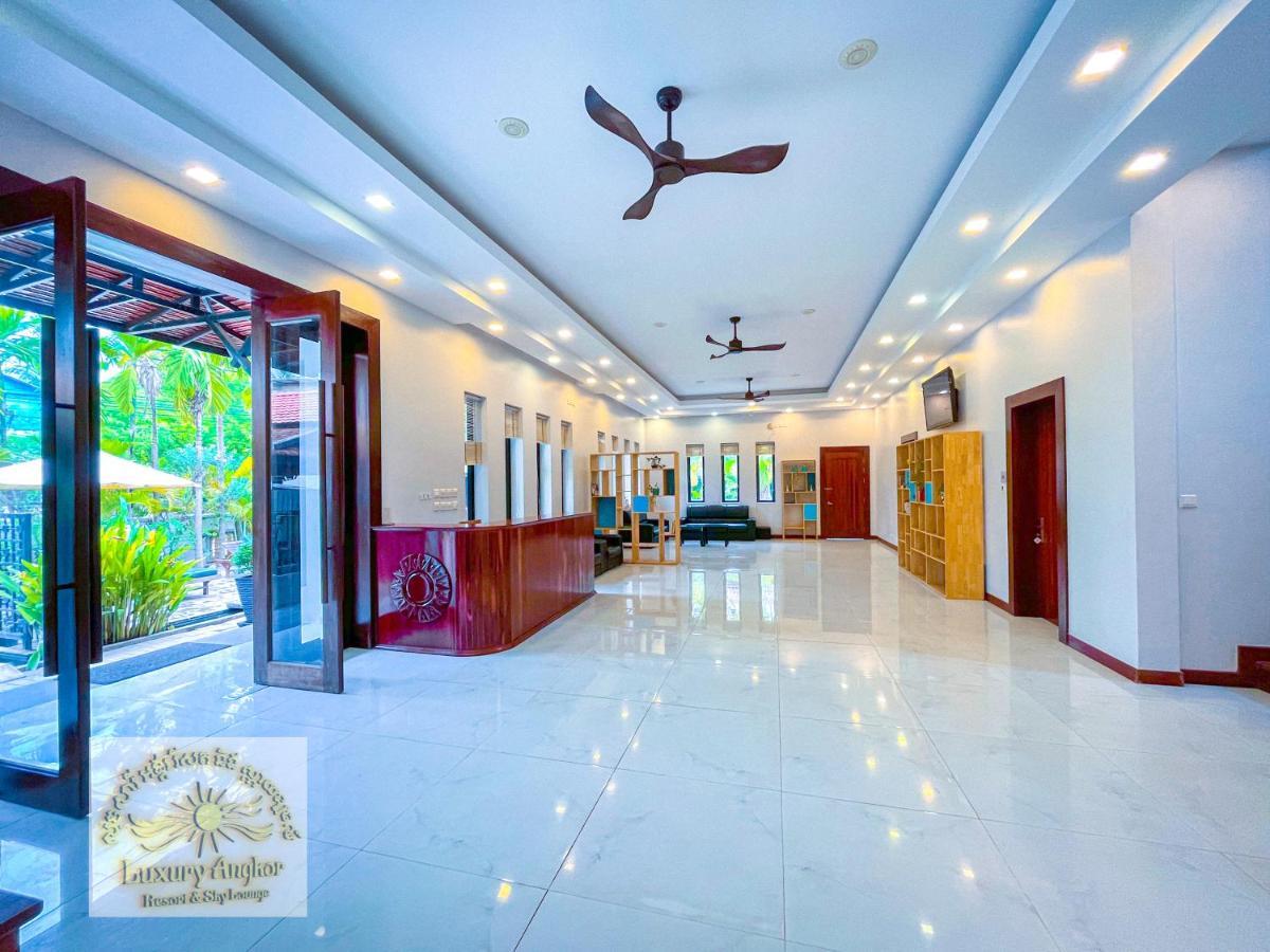סיאם ריפ Luxury Angkor Resort & Sky Lounge מראה חיצוני תמונה