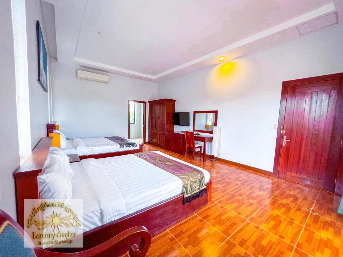 סיאם ריפ Luxury Angkor Resort & Sky Lounge מראה חיצוני תמונה