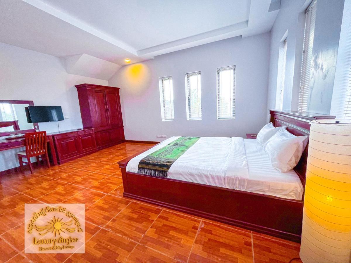 סיאם ריפ Luxury Angkor Resort & Sky Lounge מראה חיצוני תמונה