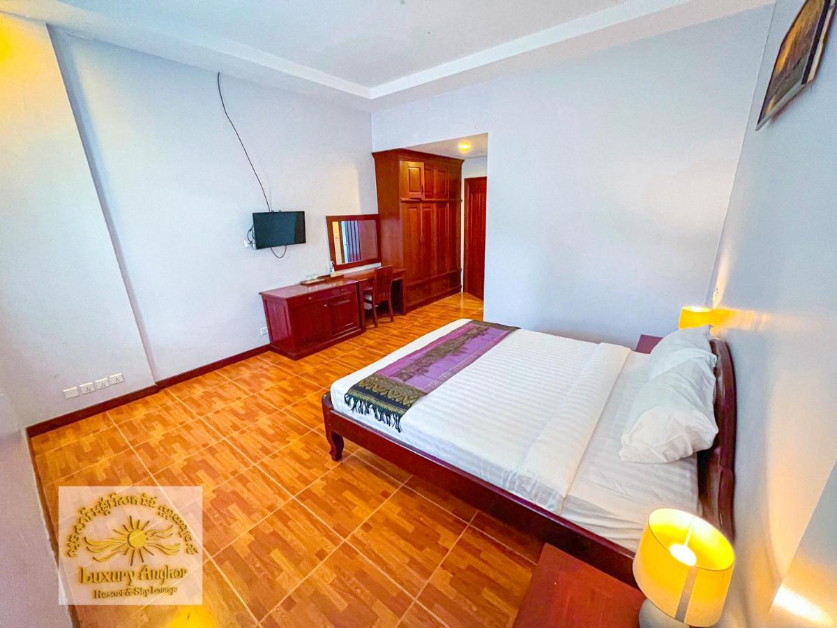 סיאם ריפ Luxury Angkor Resort & Sky Lounge מראה חיצוני תמונה