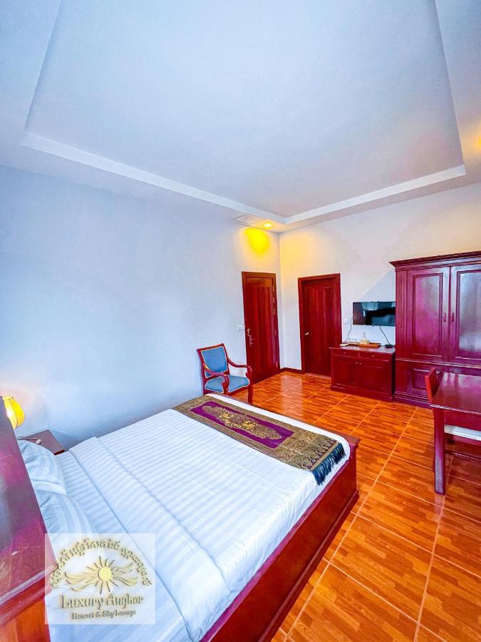 סיאם ריפ Luxury Angkor Resort & Sky Lounge מראה חיצוני תמונה