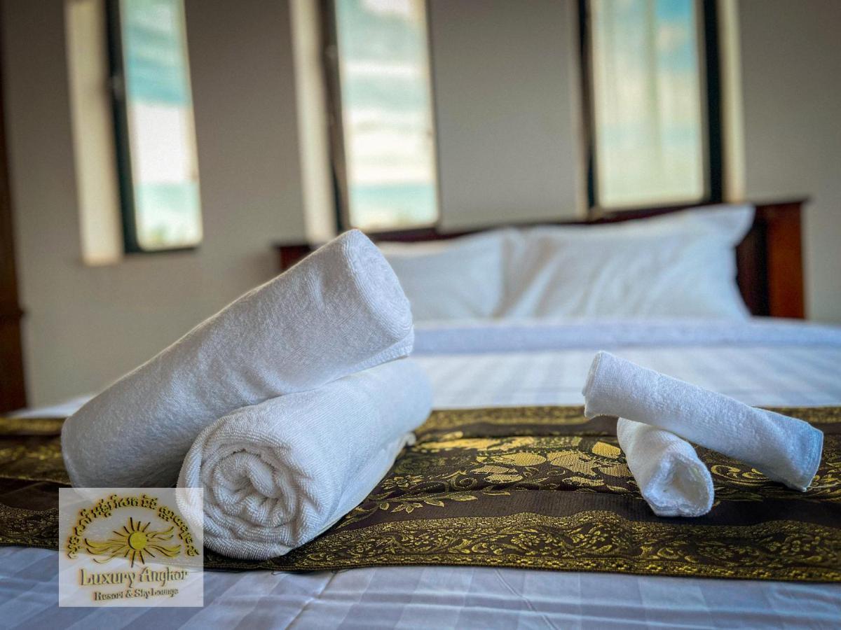 סיאם ריפ Luxury Angkor Resort & Sky Lounge מראה חיצוני תמונה